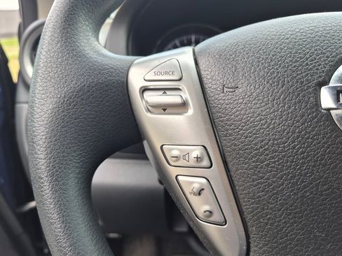Used 2019 Nissan Versa SV FWD image 11
