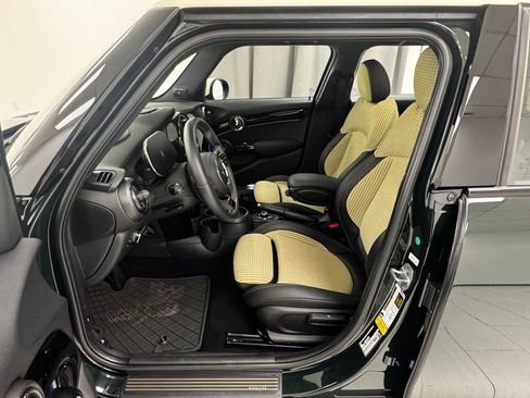 Used 2023 MINI Cooper S w/ MINI Resolute Edition image 9