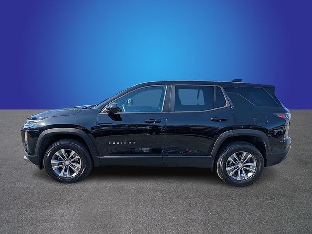 Used 2025 Chevrolet Equinox LT FWD image 2