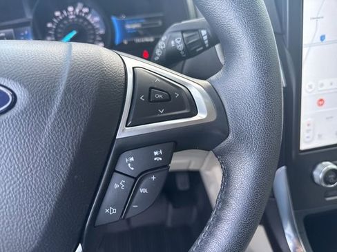 Used 2022 Ford Edge Titanium w/ Equipment Group 301A image 28