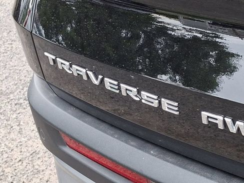 Used 2026 Chevrolet Traverse LT w/ Driver Confidence Package AWD/4WD image 30