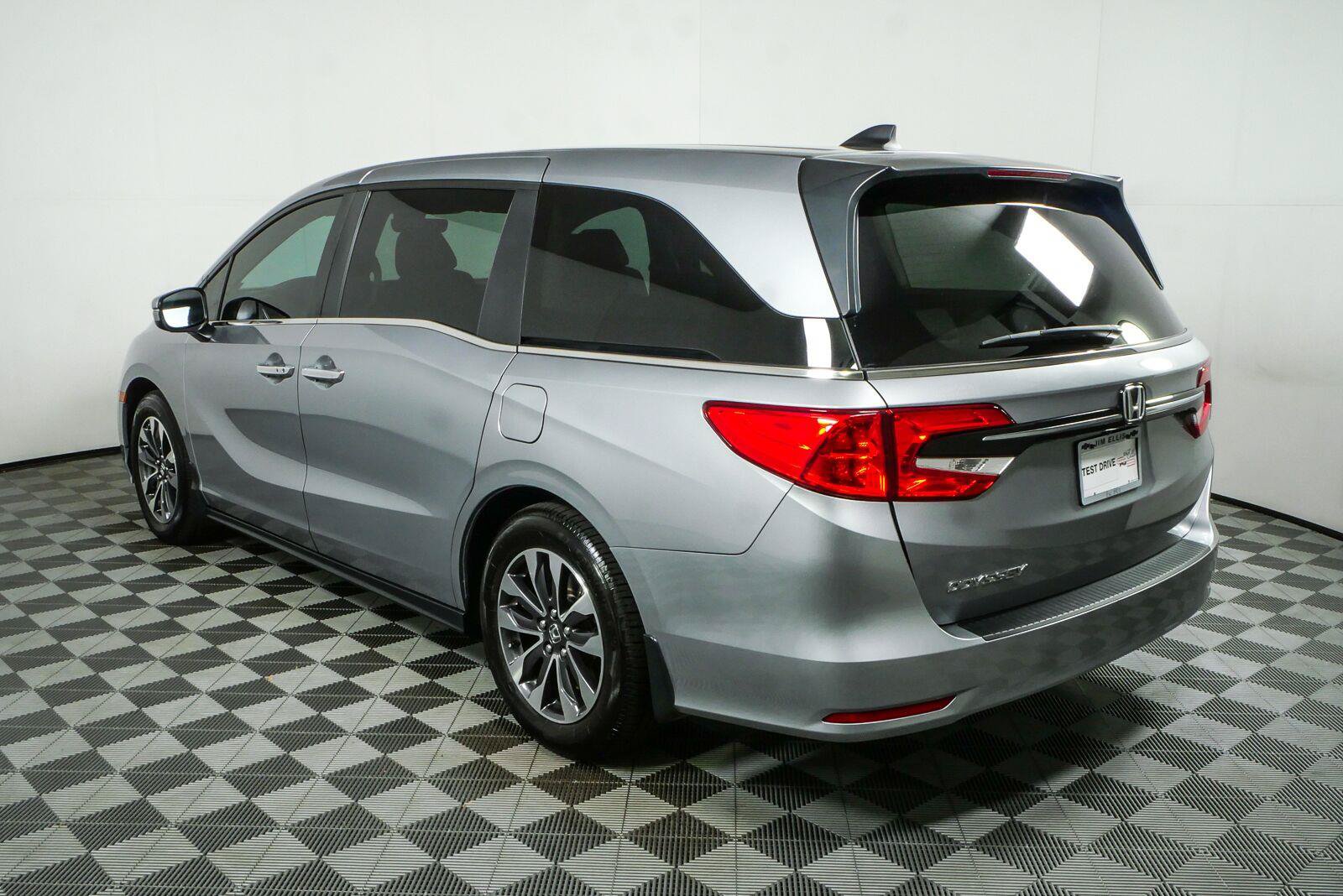 Used 2024 Honda Odyssey EX-L image 28
