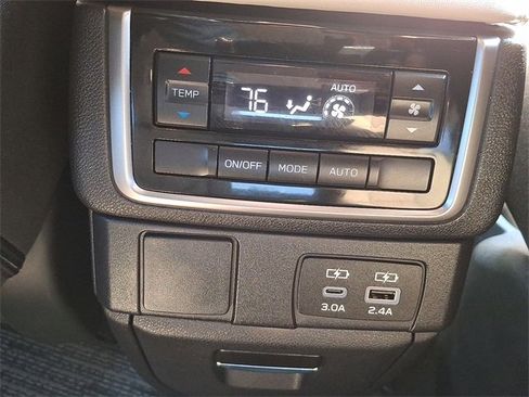 Used 2025 Subaru Ascent Premium image 26