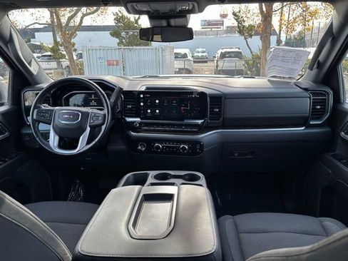 Certified 2022 GMC Sierra 1500 Elevation image 35