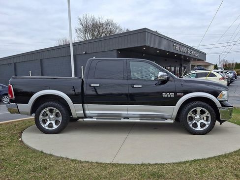Used 2014 RAM 1500 Laramie w/ Convenience Group image 4