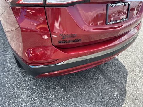 Certified 2023 Chevrolet Equinox RS w/ RS Leather Package AWD/4WD image 5