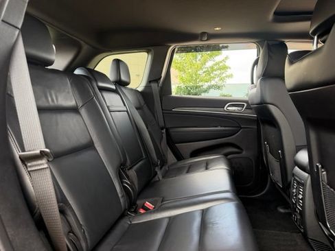 Used 2022 Jeep Grand Cherokee Limited AWD/4WD image 20