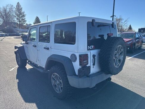 Used 2015 Jeep Wrangler Unlimited Rubicon w/ Connectivity Group image 5