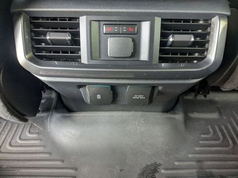 Used 2023 Ford F150 Lariat w/ Equipment Group 502A High AWD/4WD image 19