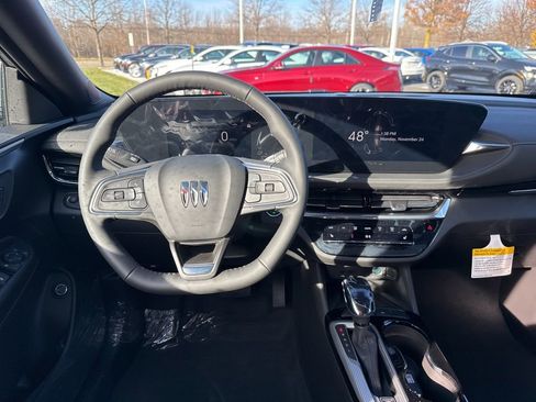 New 2026 Buick Envista Avenir image 10
