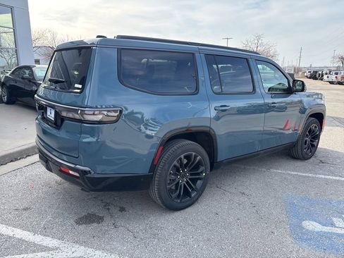 New 2026 Jeep Grand Wagoneer Summit AWD/4WD image 31