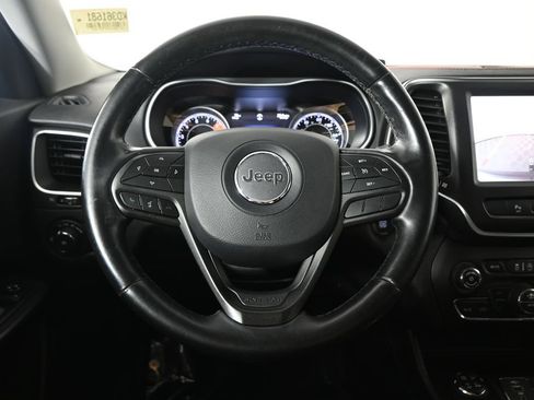 Used 2019 Jeep Cherokee Trailhawk w/ Cold Weather Group AWD/4WD image 33