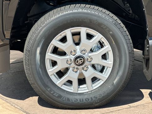 New 2026 Toyota Tacoma SR5 AWD/4WD image 32