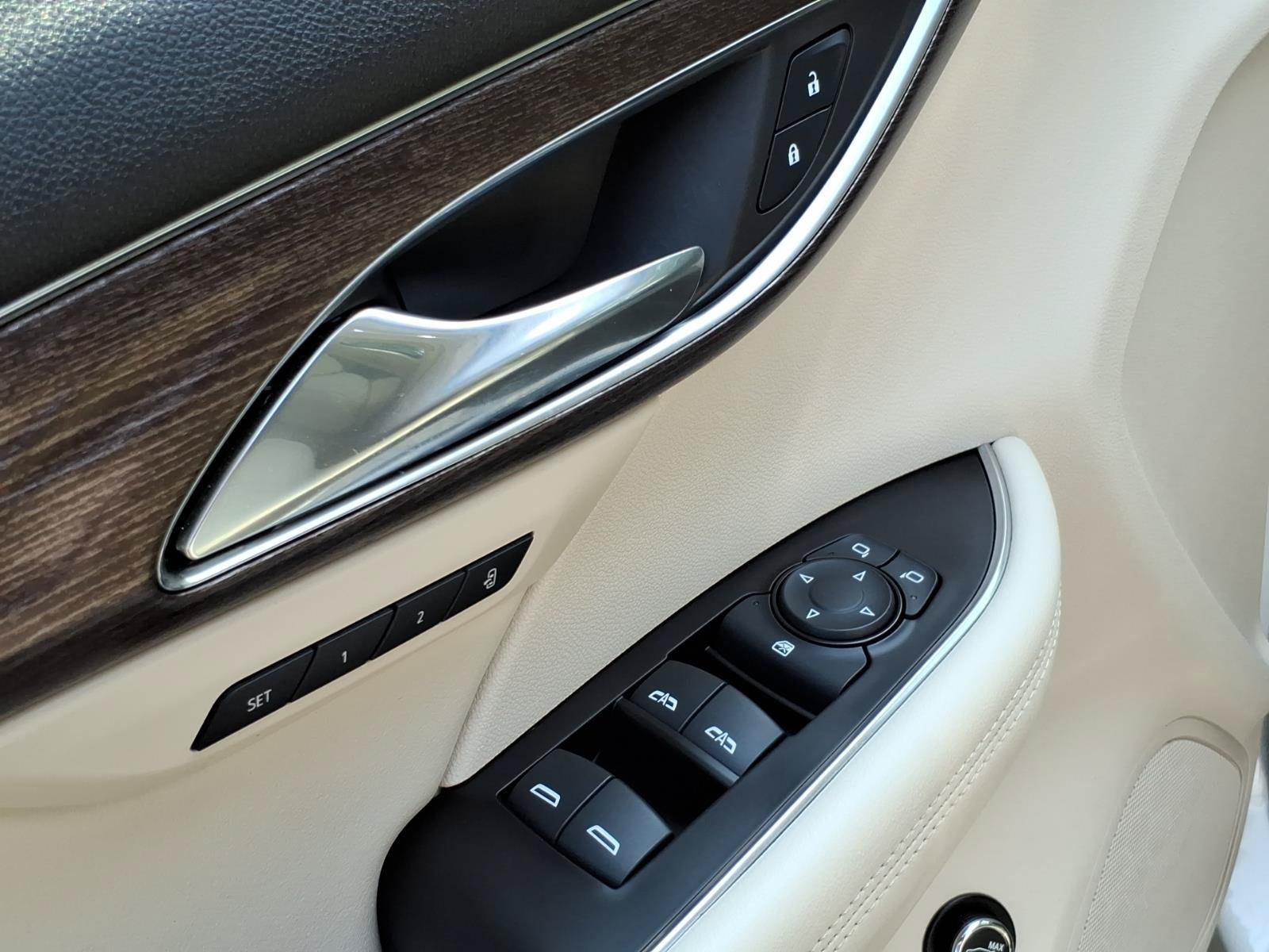 Certified 2023 Buick Envision Avenir AWD/4WD image 14