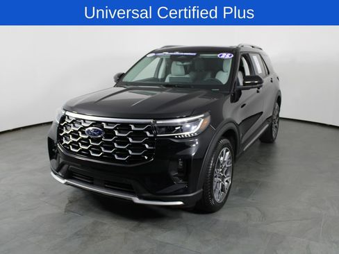 Used 2025 Ford Explorer Platinum w/ Ultimate Package AWD/4WD image 2