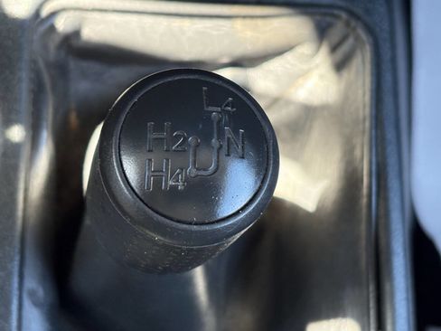 Used 2007 Toyota FJ Cruiser 4WD image 34