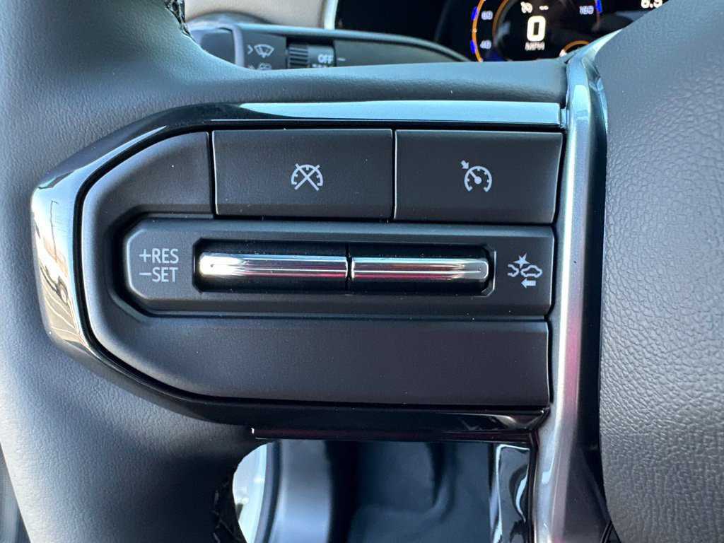 New 2026 Chevrolet Colorado ZR2 AWD/4WD image 17