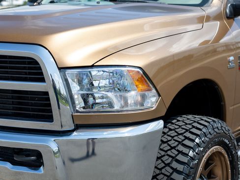 Used 2011 RAM 2500 SLT AWD/4WD image 21