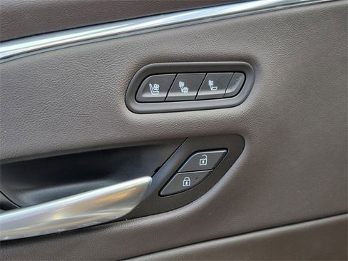 Used 2024 Cadillac Escalade ESV Premium Luxury image 24