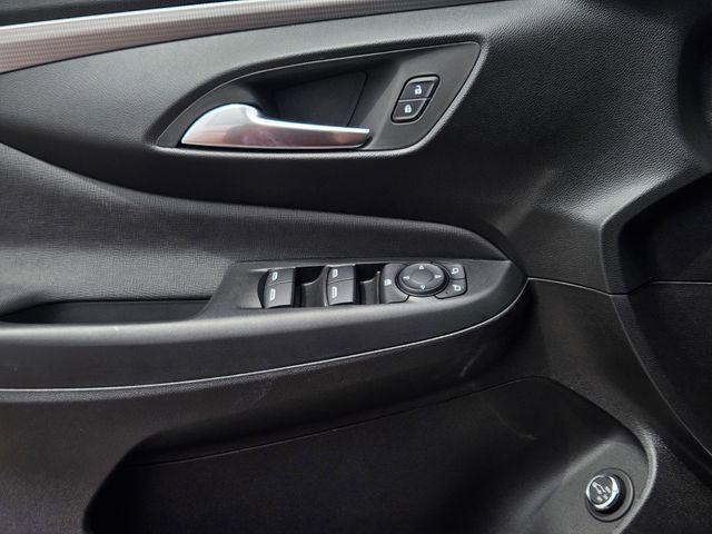 New 2026 Buick Envista Avenir FWD image 16