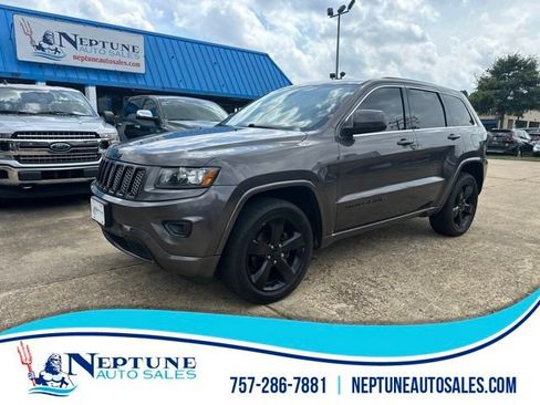 Used 2015 Jeep Grand Cherokee Altitude AWD/4WD image 1