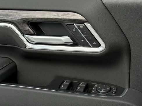 New 2026 Chevrolet Silverado 2500 LTZ w/ LTZ Texas Edition image 18