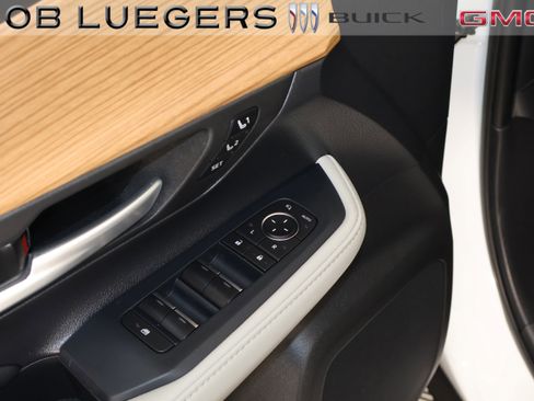 Used 2024 Toyota Grand Highlander XLE image 7