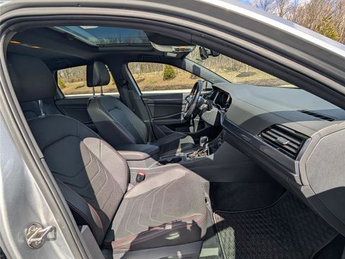 Used 2020 Volkswagen Jetta GLI Autobahn image 10