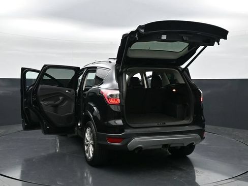 Used 2017 Ford Escape Titanium AWD/4WD image 43