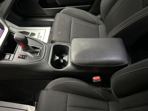 Used 2023 Subaru Legacy image 31