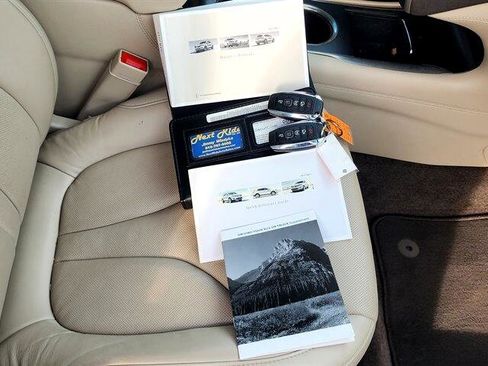 Used 2017 Lincoln MKC Reserve image 22