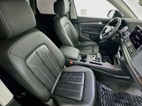 Used 2023 Audi Q5 2.0T Premium AWD/4WD image 8