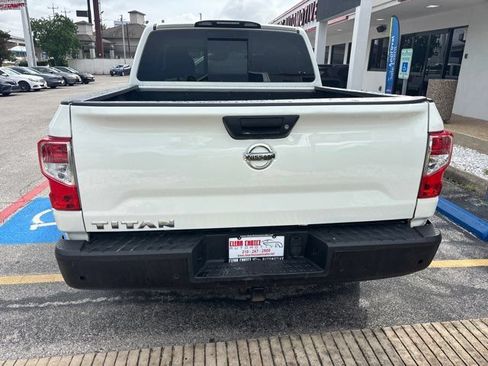 Used 2021 Nissan Titan S w/ S Utility Package RWD image 4