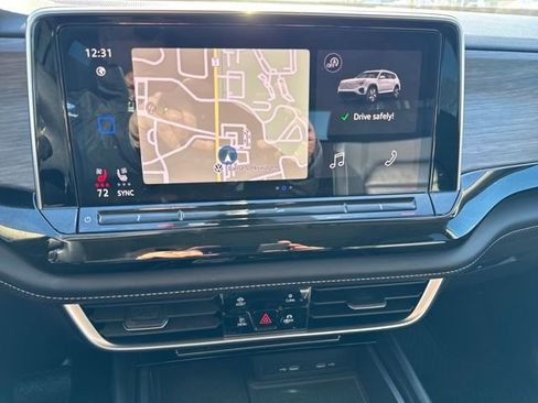 Certified 2024 Volkswagen Atlas SEL image 26