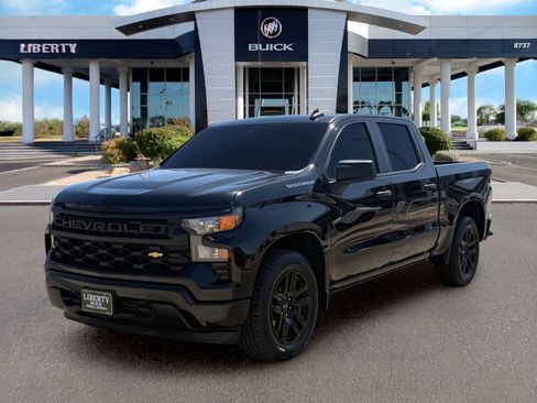 Used 2022 Chevrolet Silverado 1500 Custom RWD image 5