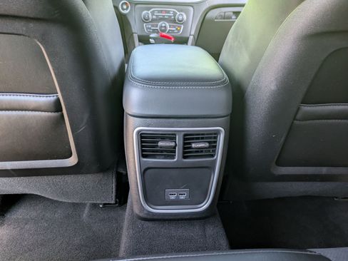 Certified 2023 Dodge Charger Scat Pack w/ Plus Group image 32