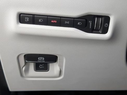 New 2026 Jeep Cherokee Overland image 15