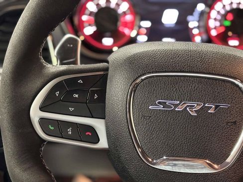 Used 2023 Dodge Challenger SRT Hellcat RWD image 28