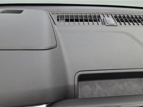 New 2026 GMC Canyon Elevation image 9