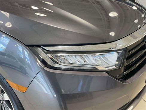 Certified 2024 Honda Odyssey EX-L image 8