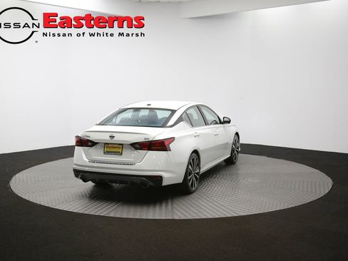 Used 2022 Nissan Altima 2.5 SR image 50