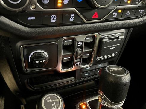 New 2026 Jeep Gladiator Sport image 39