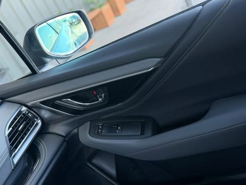 Used 2024 Subaru Outback Onyx Edition image 36