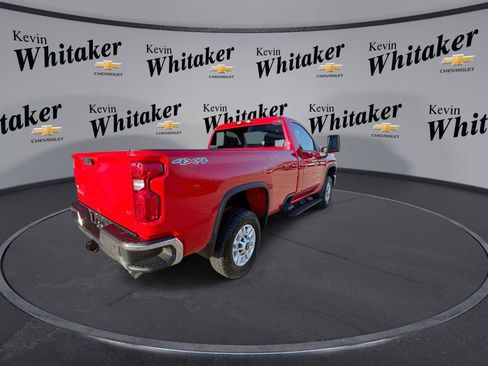 Used 2025 Chevrolet Silverado 2500 LT w/ Convenience Package image 8