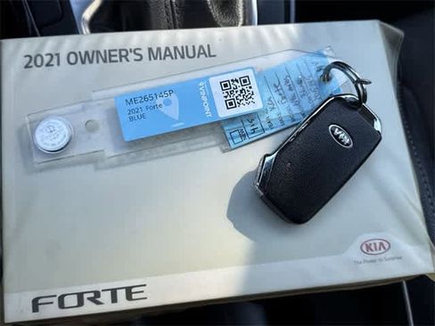 Used 2021 Kia Forte GT-Line image 25