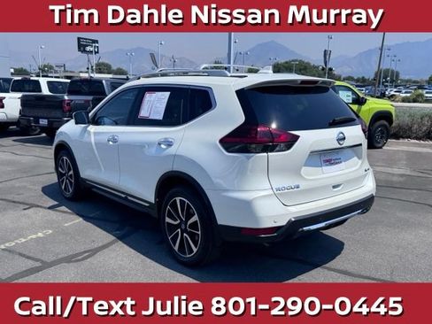 Used 2019 Nissan Rogue SL w/ Premium Package AWD/4WD image 8
