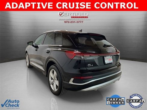 Used 2024 Audi Q4 e-tron Premium Plus image 4