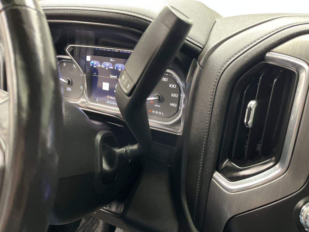 Used 2020 GMC Sierra 2500 Denali w/ Denali Ultimate Package AWD/4WD image 29