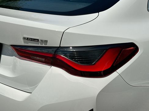 Used 2023 BMW i4 eDrive35 w/ Premium Package RWD image 25