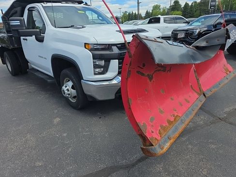 Used 2020 Chevrolet Silverado 3500 W/T w/ WT Convenience Package AWD/4WD image 3